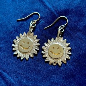 VANESSA MOONEY sunflower smiley face earrings